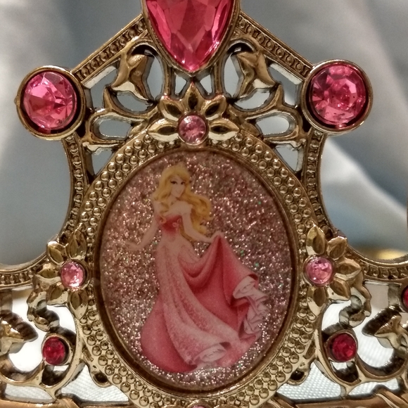 Disney Princess Aurora Tiara - Picture 3 of 7